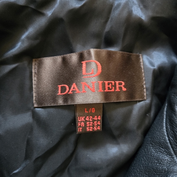 Danier Leather Jacket - Picture 3 of 4